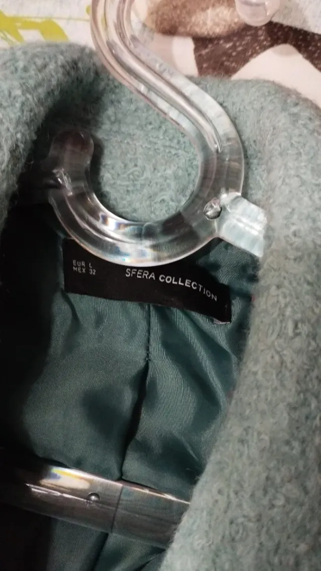 Abrigo azul de mujer