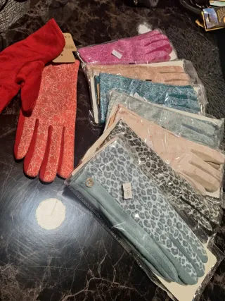 Guantes de mujer con estampado