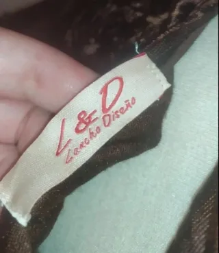 Conjunto Blusa y Falda Terciopelo Marrón