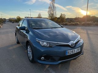 Toyota Auris 2016 1.8 140H Hybrid Active