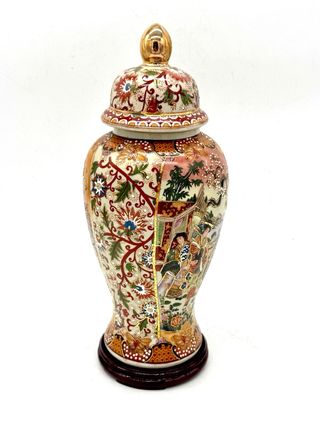 Vaso Royal Satsuma con coperchio 32 cm – Cina