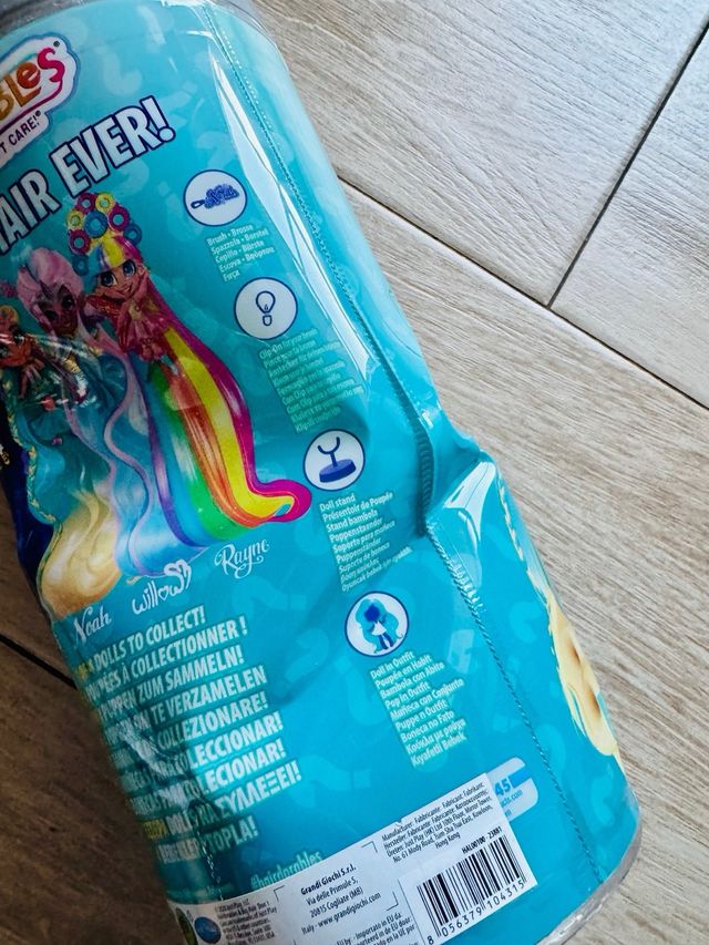 NUEVA! Bambola Hairdorables con i capelli più lunghi mai visti, nuova