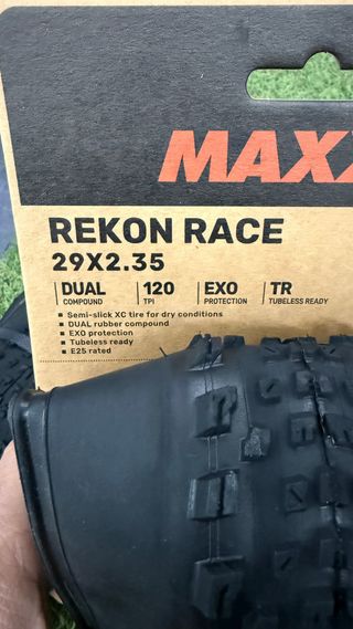 Pack 2 Cubiertas Maxxis Rekon Race 29x2.35 EXO TR