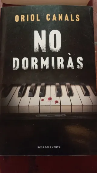 La noia del tren. No dormiràs. El psicoanalista.