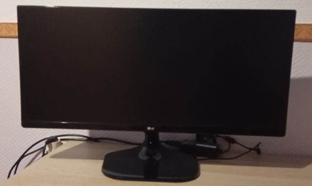 Monitor LG UltraWide