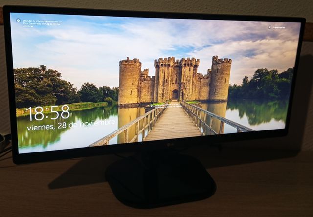 Monitor LG UltraWide