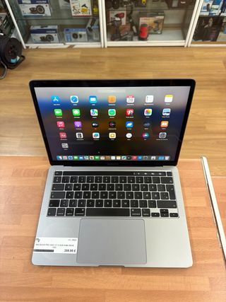 MacBook Pro 2020 i5 8GB RAM 256GB SSD