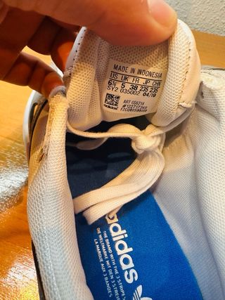 Adidas Falcon W Blancas y Rosas Nuevas