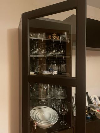 Muebles salón: 2 módulos + vitrina BESTA IKEA