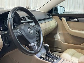 Volkswagen Passat Variant 2.0 TDI 140 DSG Highline BM Tech