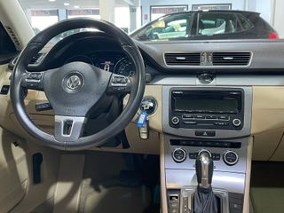 Volkswagen Passat Variant 2.0 TDI 140 DSG Highline BM Tech
