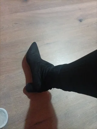 Botines negros mujer