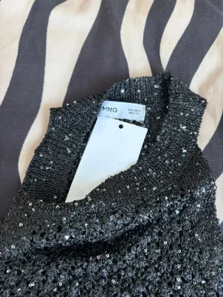 Vestido fiesta Mango negro.