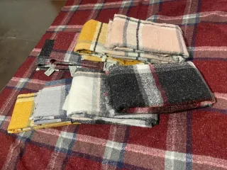 Bufandas mujer cuadros rosa y amarillo