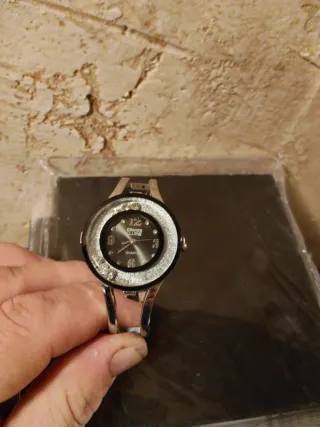 Reloj Cruise Club Mujer Plata y Negro