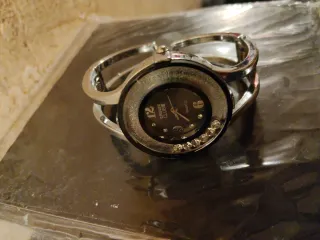 Reloj Cruise Club Mujer Plata y Negro