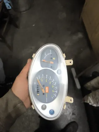 Strumentazione Aprilia Scarabeo 50 98-06