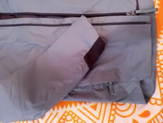 Chaqueta cortavientos Decathlon gris azulado