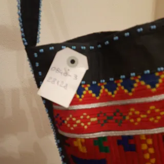 Borsa tracolla Made in Vietnam 28x28 Cm