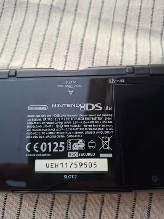 Nintendo 3DS Nera + Caricatore e Stylus