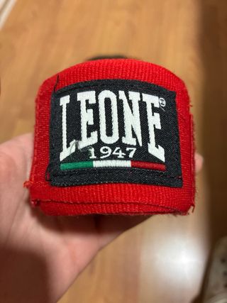 Guantes Boxeo Everlast y Vendas Leone
