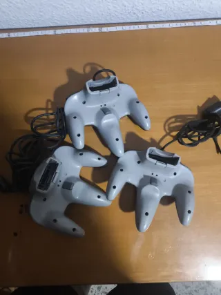 Confezione da 3 controller Nintendo 64