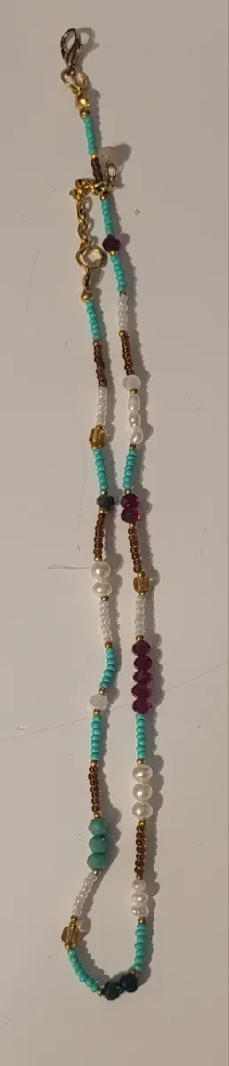 Collar de cuentas turquesa y marrón