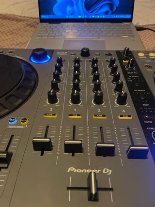 Pioneer DJ FLX6 GT Deck - Casi Nuevo + Maletín