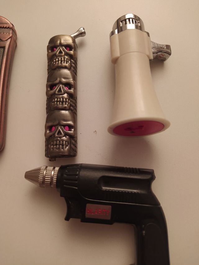 Set di accendini antichi vari design