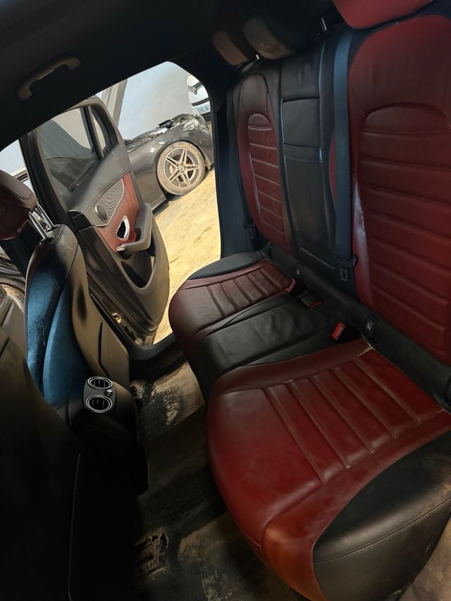 Mercedes-Benz GLC SUV 2021 Dana