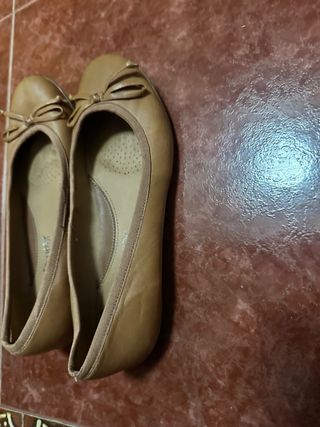 Manoletinas Clarks Softwear Piel Talla 36 poco uso