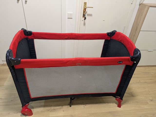 Cuna viaje plegable + colchón + bajeras + edredón