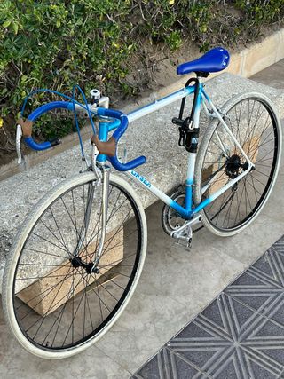 Bicicleta de carretera Orbea Nevada