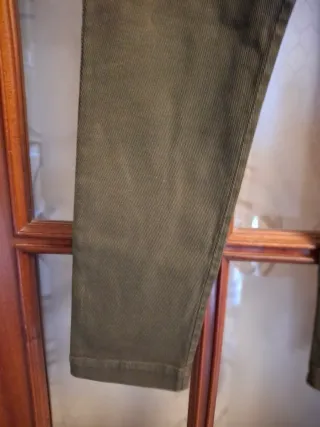 Pantaloni uomo verde oliva
