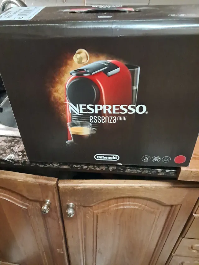 Macchina da caffè Nespresso DeLonghi