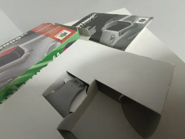 Expansión Pak. Caja + manual + palaca. Nintendo 64