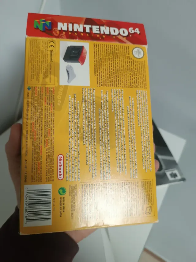 Expansión Pak. Caja + manual + palaca. Nintendo 64