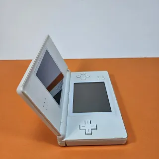 Nintendo DS Lite bianca con scatola