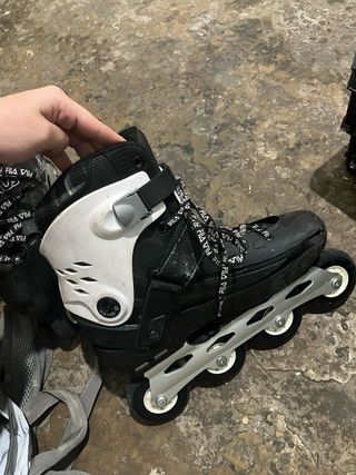 Patinetes Fila Negros