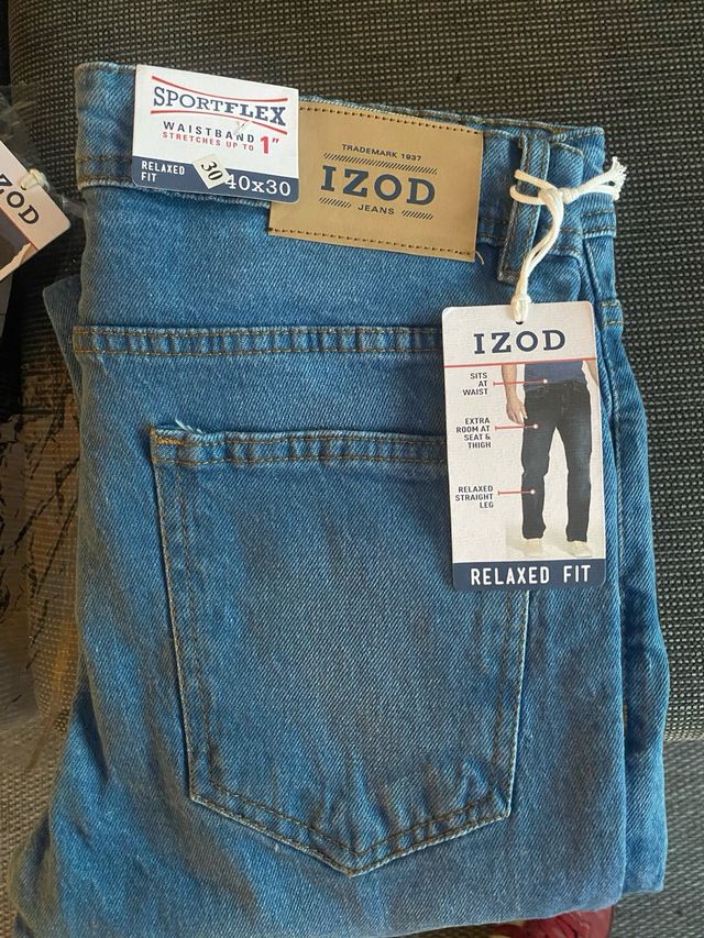 lot 3 Pantalones vaqueros IZOD Relaxed Fit