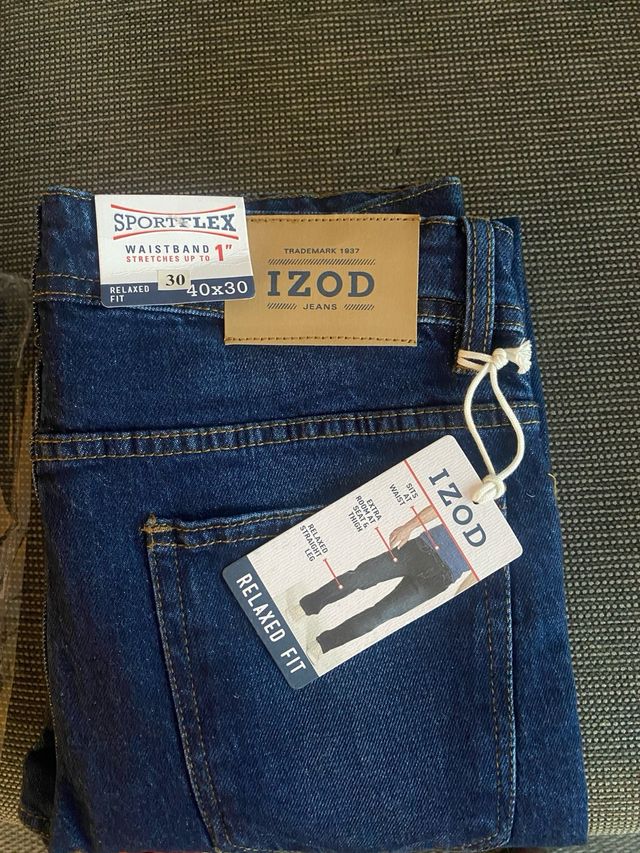 lot 3 Pantalones vaqueros IZOD Relaxed Fit