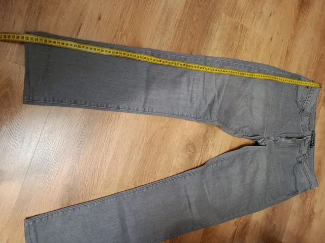 Pantalón vaquero mujer gris talla 46