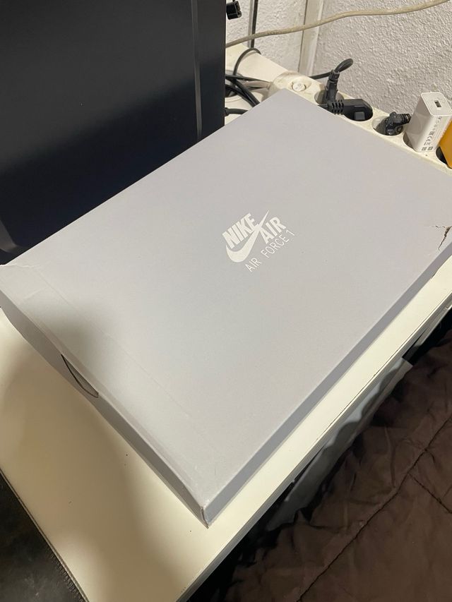 Nike Air Force 1