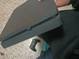 PS4 (PlayStation 4) Ngro