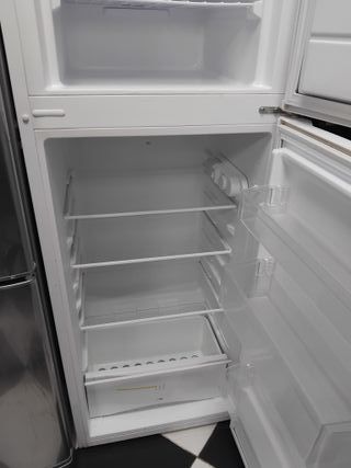Nevera clase a+ con transporte y garantía
