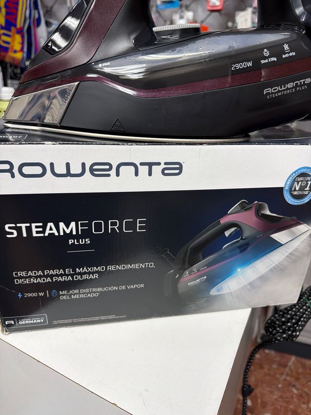 Rowenta Steamforce Plus Plancha Vapor 2900W expose