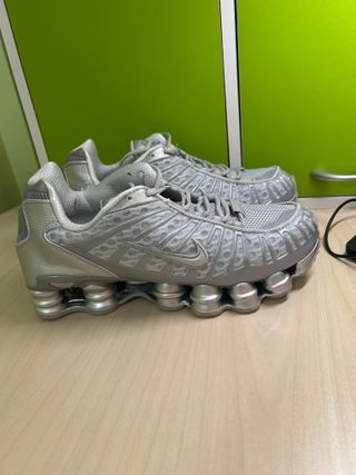 Nike Shox R4 Silver - Taglia 43