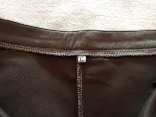 Pantalón de señora gris