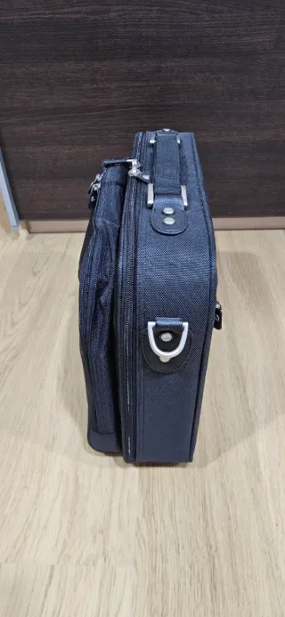 2 Maletines Rígidos para Portátil