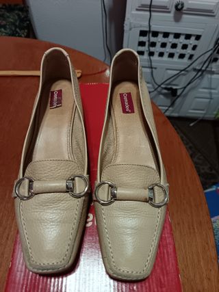 Mocasines Crenades Beige Mujer